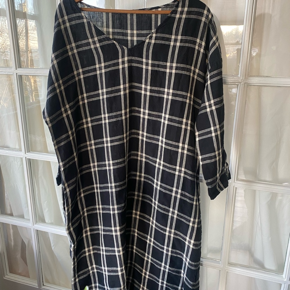 ITALIAN Linen Shirt Dress by a.b Italy with POCKETS Oversized V-neck Plaid